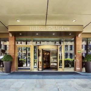 **** Отель Hilton Италия